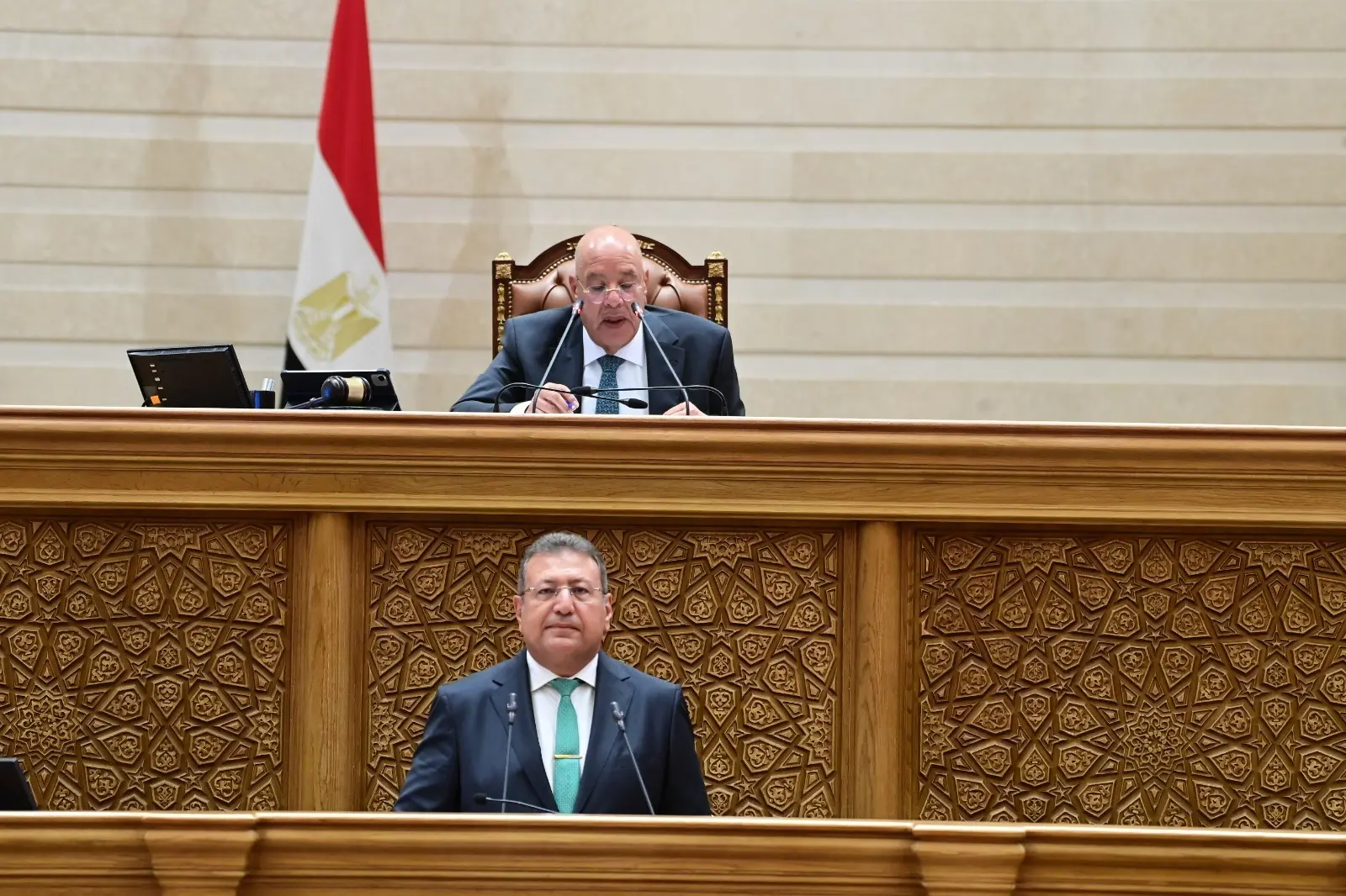 البرلمان يوافق على تقرير اللجنة الإقتصادية بشأن اكتتاب مصر في الزيادة 19 لرأسمال هيئة التنمية الدولية