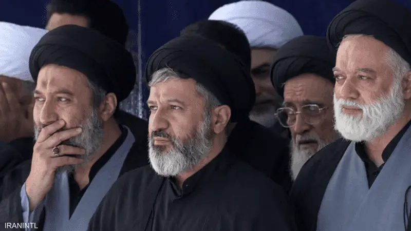 طهران تشهد مراسم صلاة الجنازة على علي خامنئي وعدد من أفراد أسرته وسط حضور رسمي وشعبي واسع