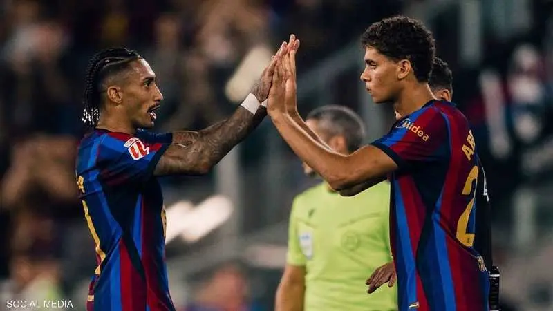موقف حمزة عبد الكريم من المشاركة مع برشلونة ضد فالنسيا بالدوري الإسباني