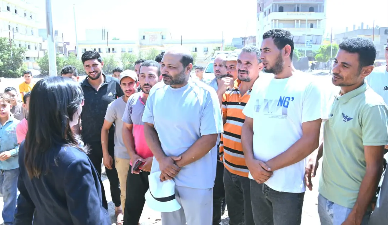 محافظ البحيرة تفاجئ قرية الساحل برشيد.. 3 توجيهات عاجلة لحل أزمات الأهالي - 1000064515