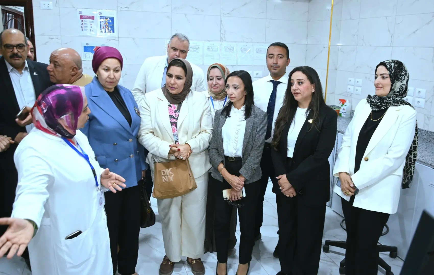 500 ألف فحص سنويًا.. معمل البحيرة يفتح أبوابه 24 ساعة - 1000151739