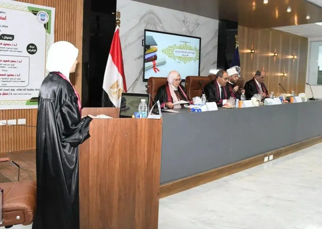 وزير الأوقاف يشارك في مناقشة رسالة ماجستير بجامعة قناة السويس ويؤكد دعم البحث العلمي الرصين