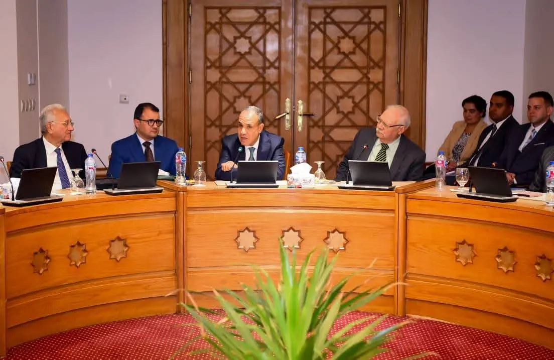 وزير الخارجية يلتقى سفراء مصريين سابقين متخصصين فى الشأن الإفريقى