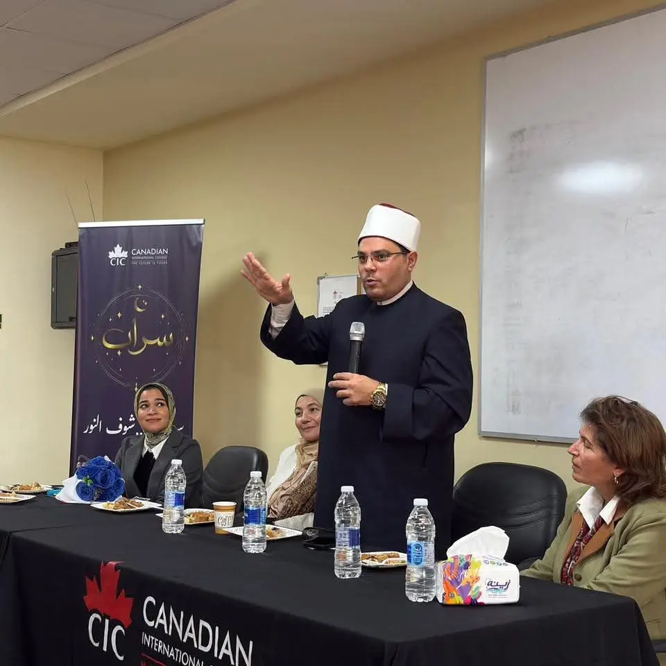 مخاطر الدجل الإلكترونى فى ندوة توعوية بكلية إعلام الجامعة الكندية الدولية