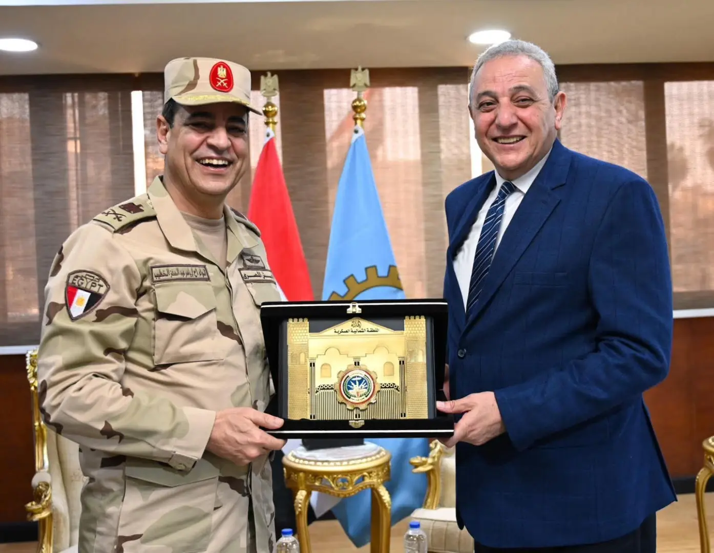 محافظ الغربية يبحث مع  قائد المنطقة الشمالية العسكرية  دعم خطط التنمية الشاملة بعروس الدلتا