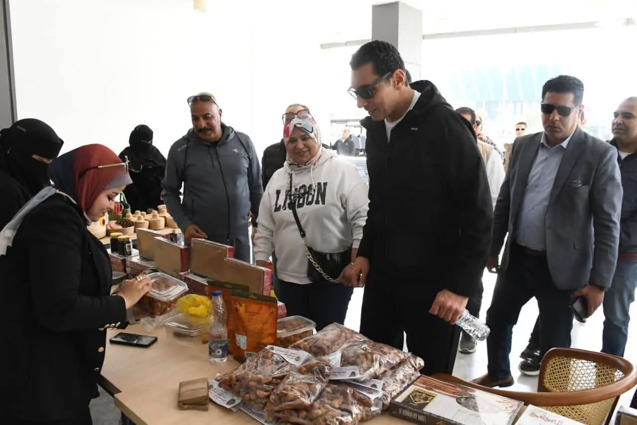 وزير الشباب والرياضة يتفقد نادى العاصمة الجديدة