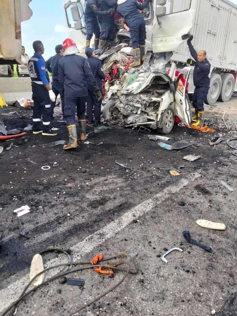 ننشر تفاصيل كارثة حادث محور 30 يونيو..18 شخصاً ماتوا صائمين