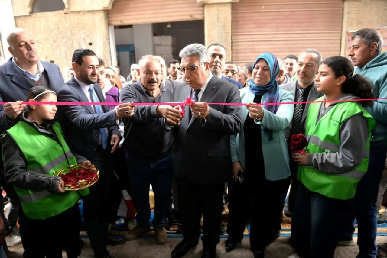 محافظ الدقهلية يشهد افتتاح مطبخ رمضان الخيرى بميت غمر لدعم الأسر الأولى بالرعاية