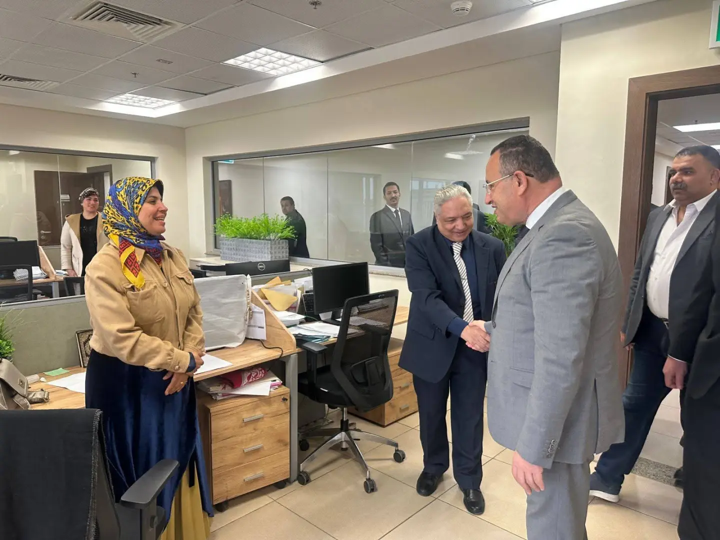 وزير التعليم العالى:الالتزام الصارم بحسن سير العمل فى  جميع الملفات الحيوية..وتطوير بيئة العمل - 1000255669