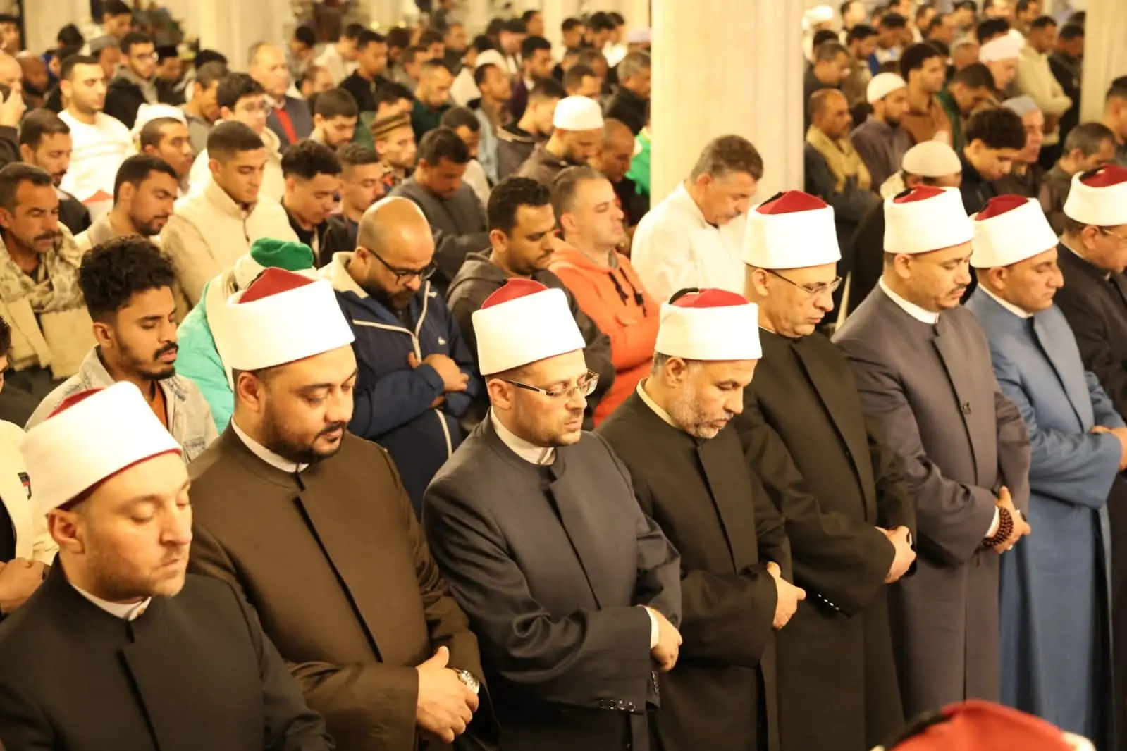 كبار القراء ونجوم «دولة التلاوة» يحيون ثالث ليالي رمضان بتلاوات خاشعة - 1000256432 1