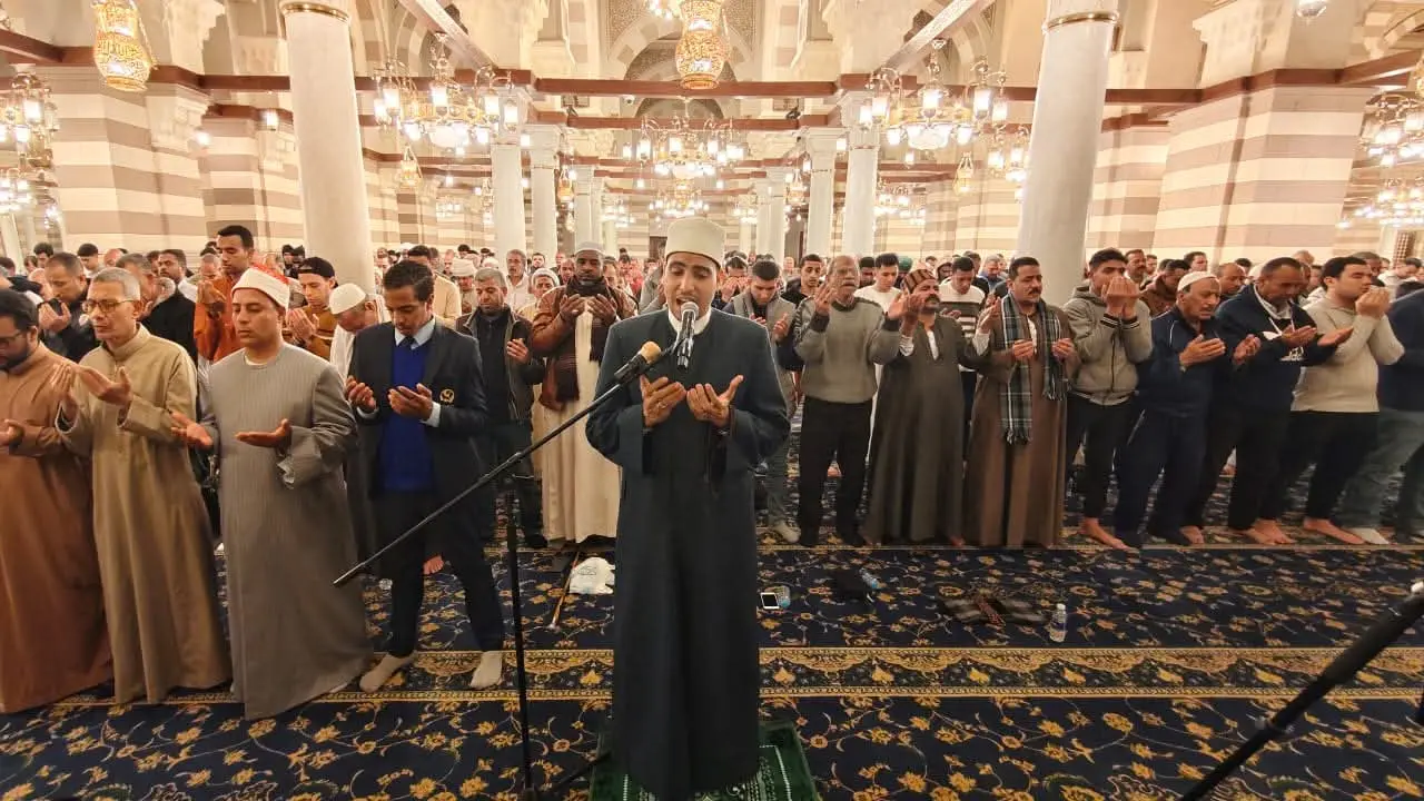 كبار القراء ونجوم «دولة التلاوة» يحيون ثالث ليالي رمضان بتلاوات خاشعة
