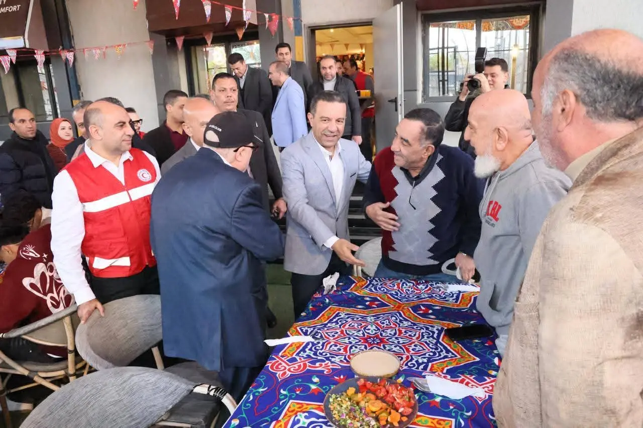 محافظ المنوفية يشارك حفل الإفطار الجماعي للأيتام والمسنين والأيتام من ذوي الهمم - 1000257407