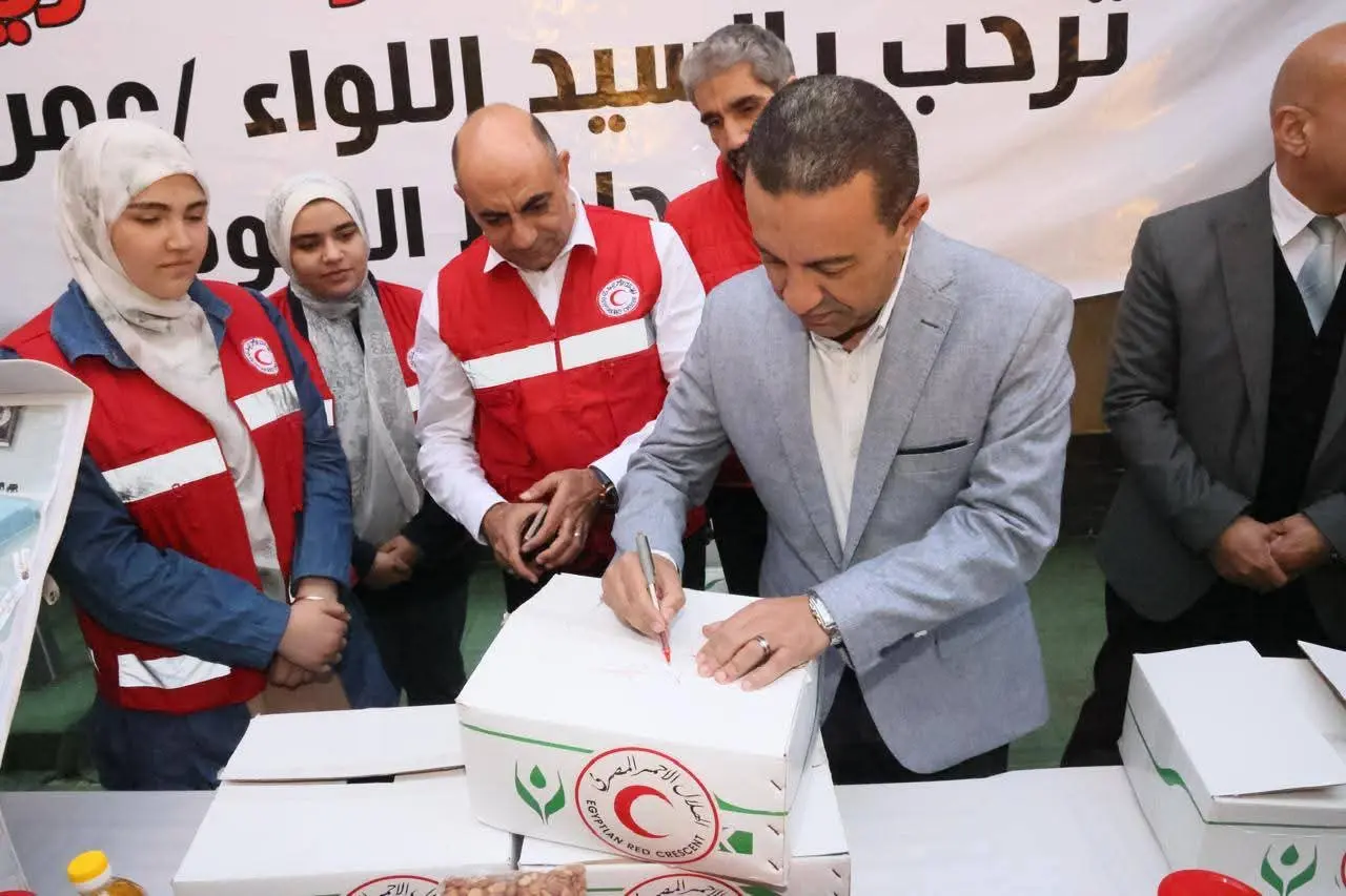 محافظ المنوفية يشارك حفل الإفطار الجماعي للأيتام والمسنين والأيتام من ذوي الهمم - 1000257408