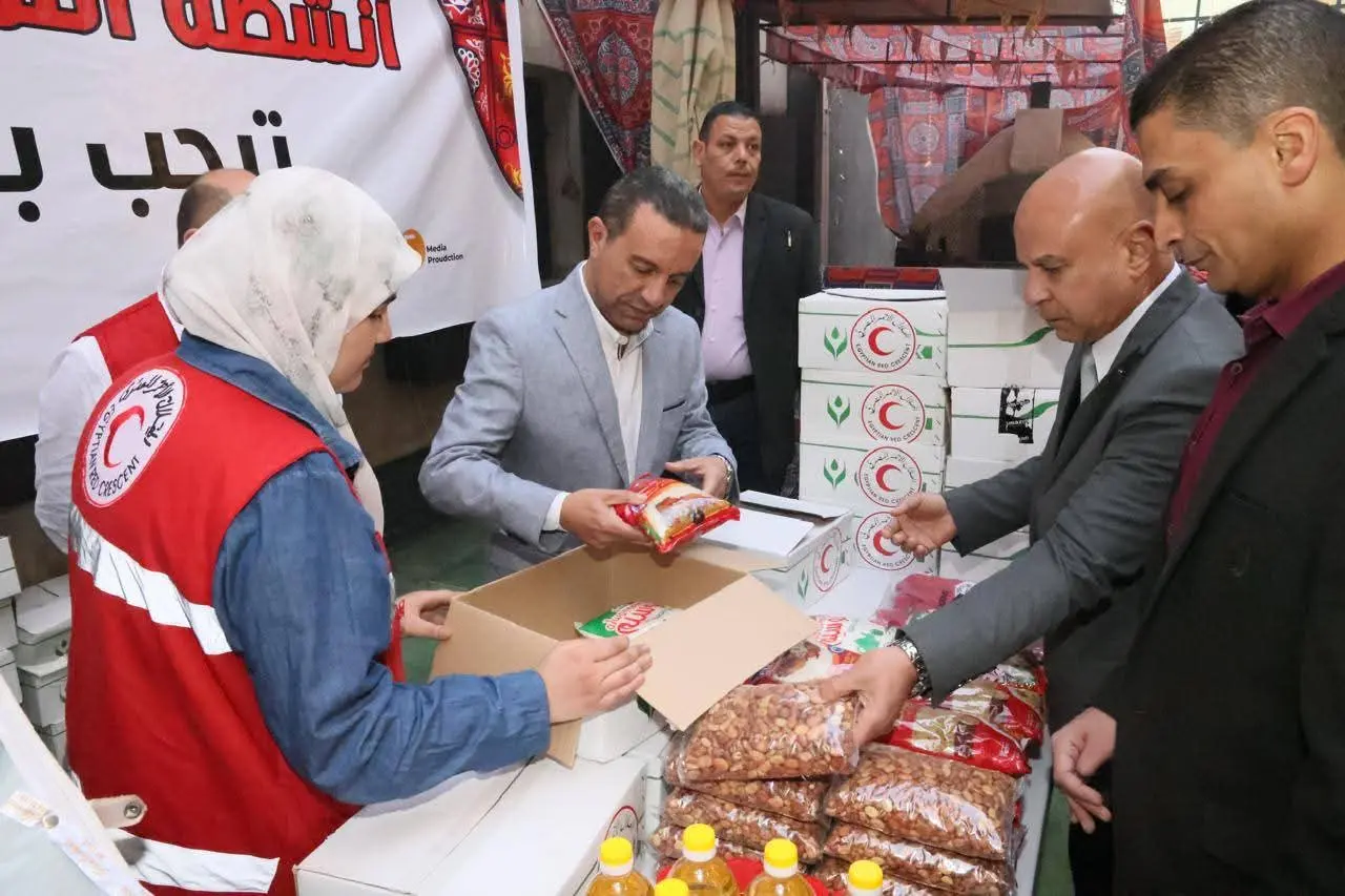 محافظ المنوفية يشارك حفل الإفطار الجماعي للأيتام والمسنين والأيتام من ذوي الهمم - 1000257409