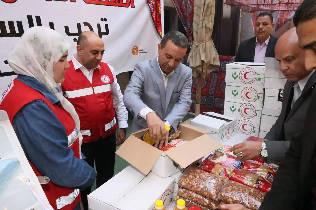 محافظ المنوفية يشارك حفل الإفطار الجماعي للأيتام والمسنين والأيتام من ذوي الهمم - 1000257410