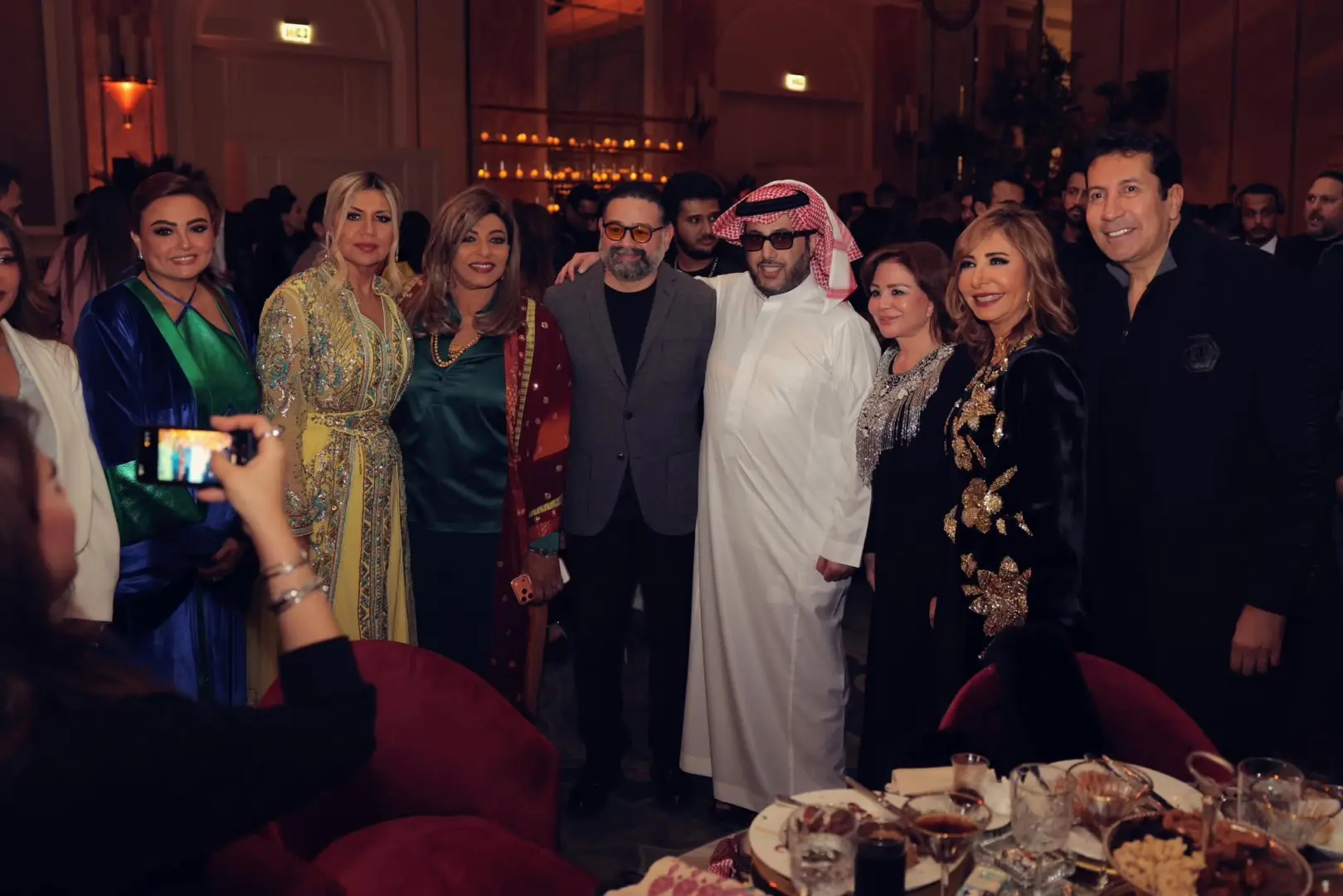 نجوم الفن والغناء والإعلام على مائدة سحور ترك آل الشيخ بالقاهرة - 1000260297