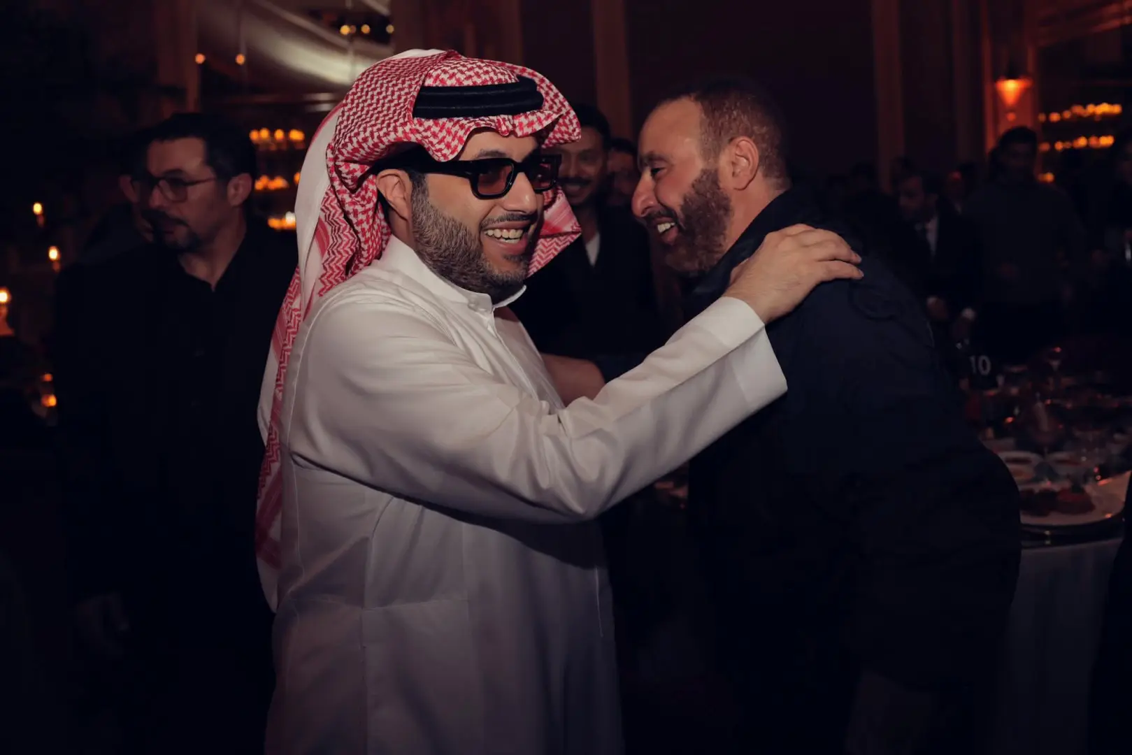 نجوم الفن والغناء والإعلام على مائدة سحور ترك آل الشيخ بالقاهرة - 1000260300