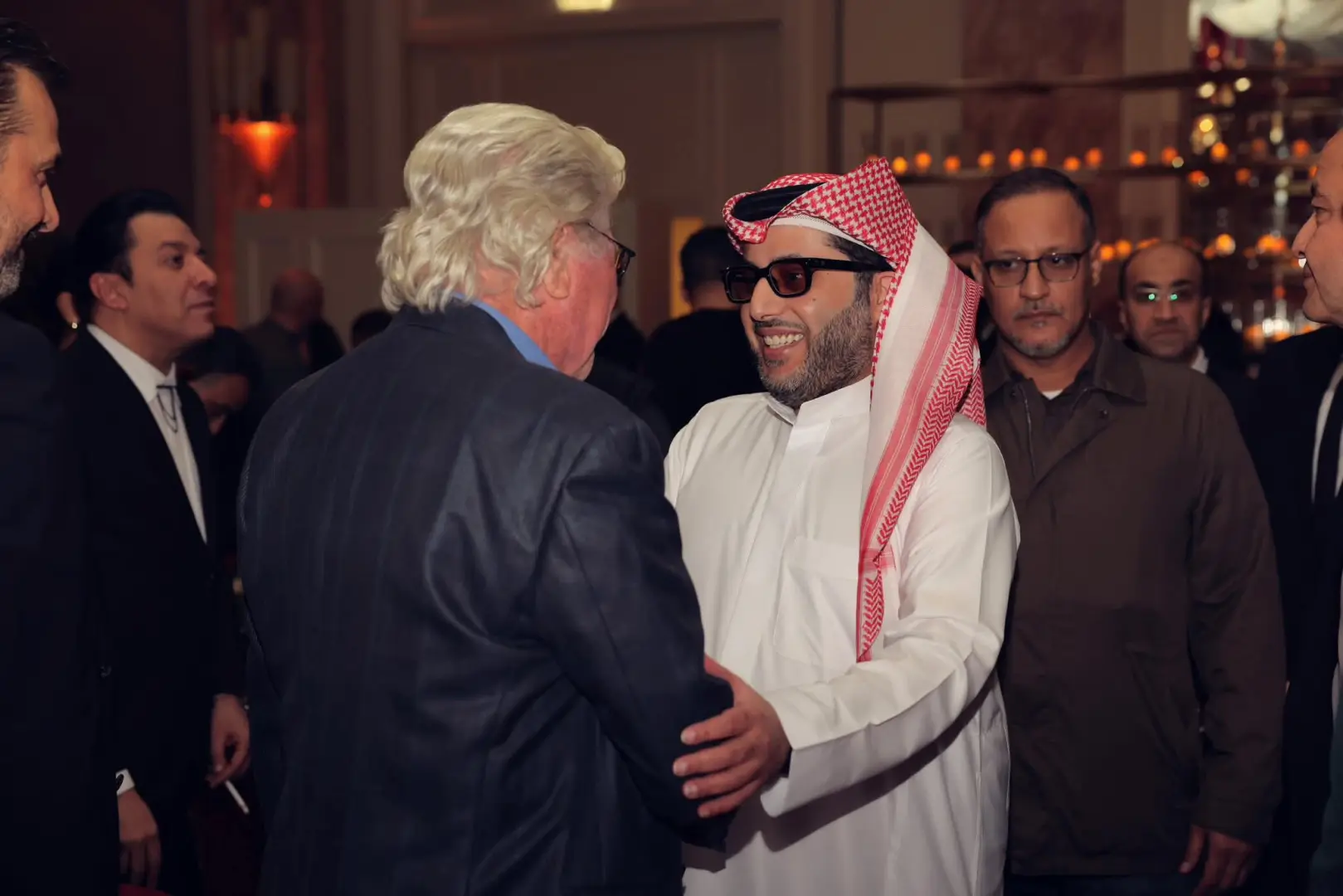 نجوم الفن والغناء والإعلام على مائدة سحور ترك آل الشيخ بالقاهرة - 1000260307