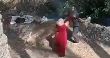 إخلاء سبيل أطراف مشاجرة ضرب سيدة والقائها فى الترعة بمركز دمنهور - 1000260422