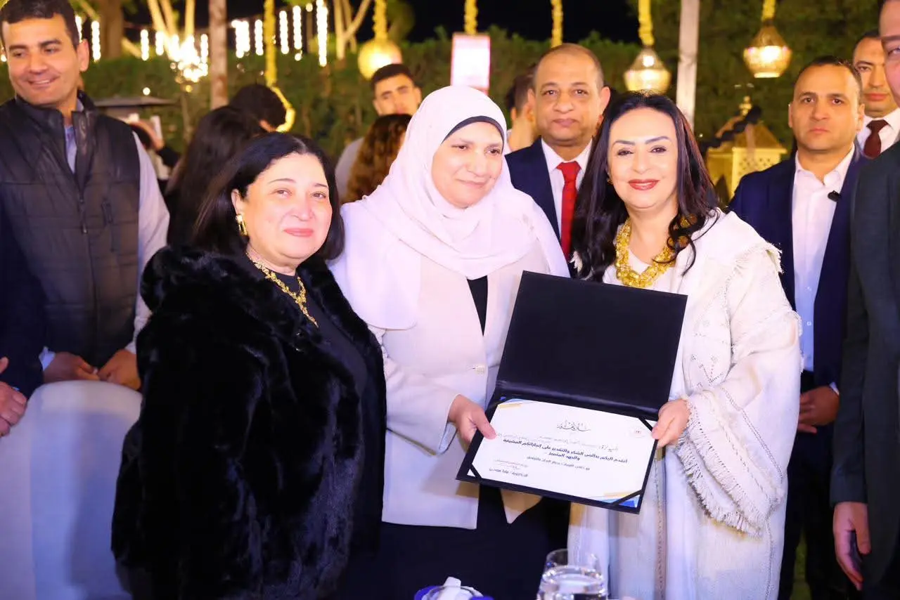 "التضامن الاجتماعي" تنظم حفل سحور للعاملين بالوزارة وأسرهم والهيئات التابعة - 1000260710