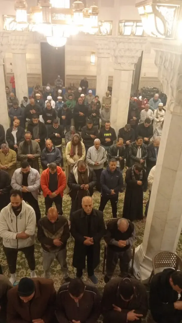 كبار القراء ونجوم «دولة التلاوة» يواصلون إحياء الليلة الثانية عشرة من رمضان بتلاوات ندية في المساجد الكبرى - 1000261967