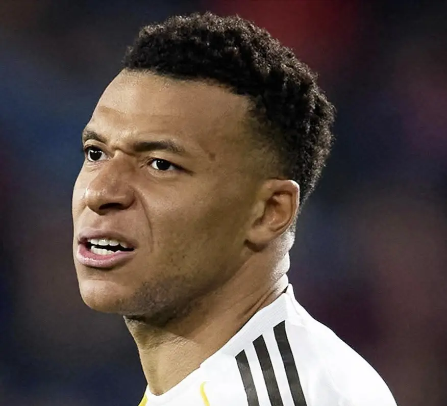ريال مدريد يعلن تفاصيل إصابة مبابي.. بعد الخسارة من خيتافى