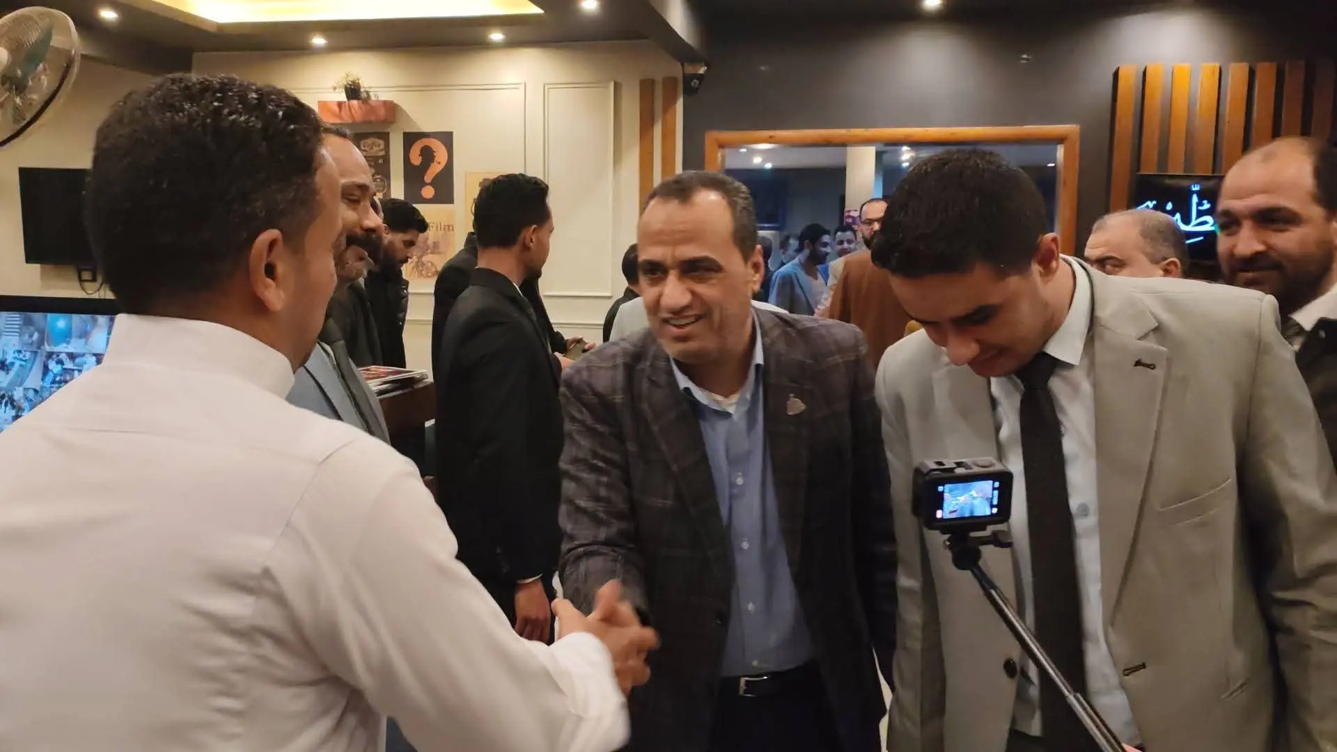 النائب ممدوح جاب الله ..على مائدة إفطار المحامين بحوش عيسى - 1000263668