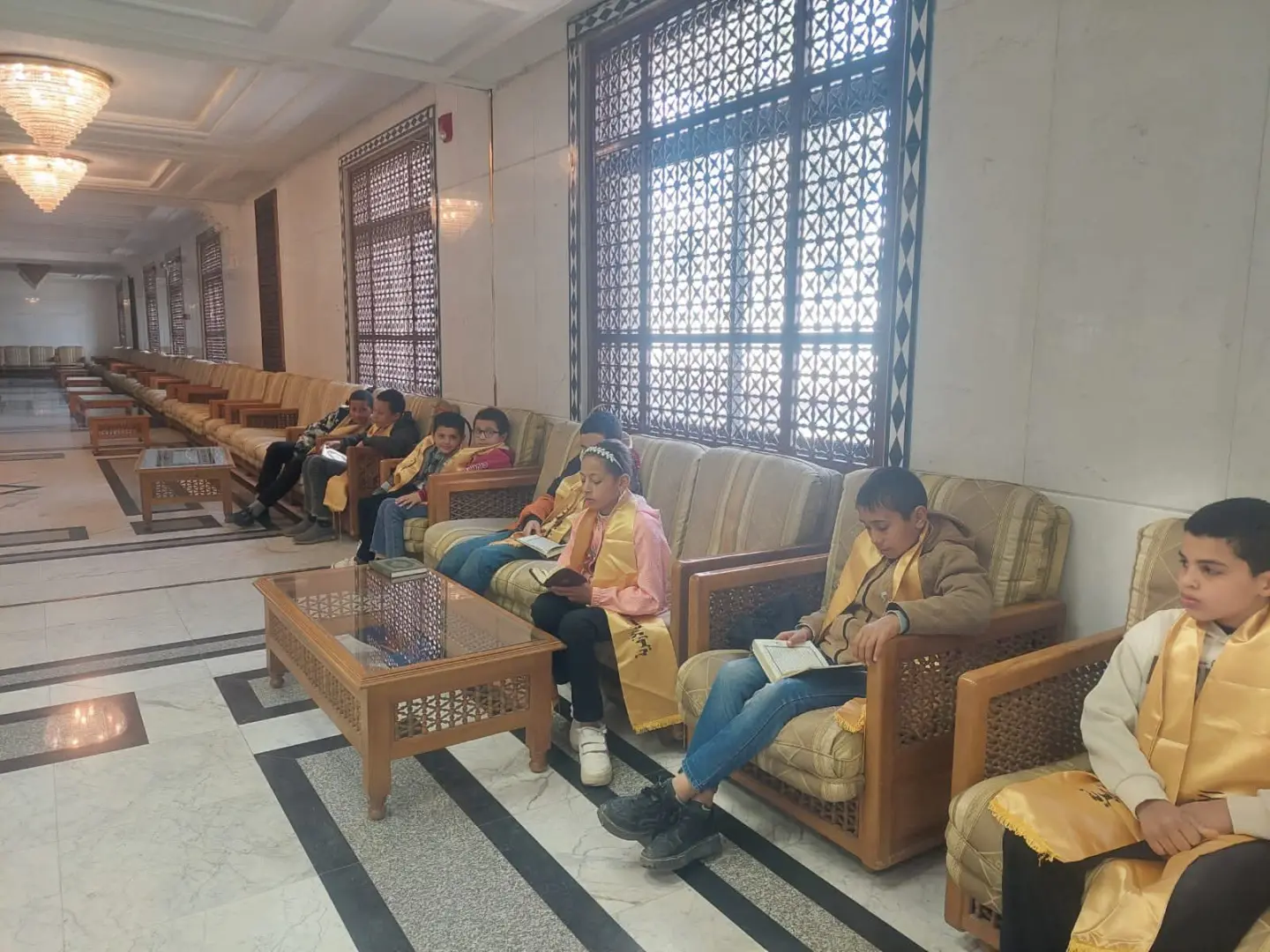 انطلاق اختبارات العشرة الأوائل في مسابقة الأزهر السنوية للقرآن الكريم.. ورئيس قطاع المعاهد يتفقد اللجان - 1000264262