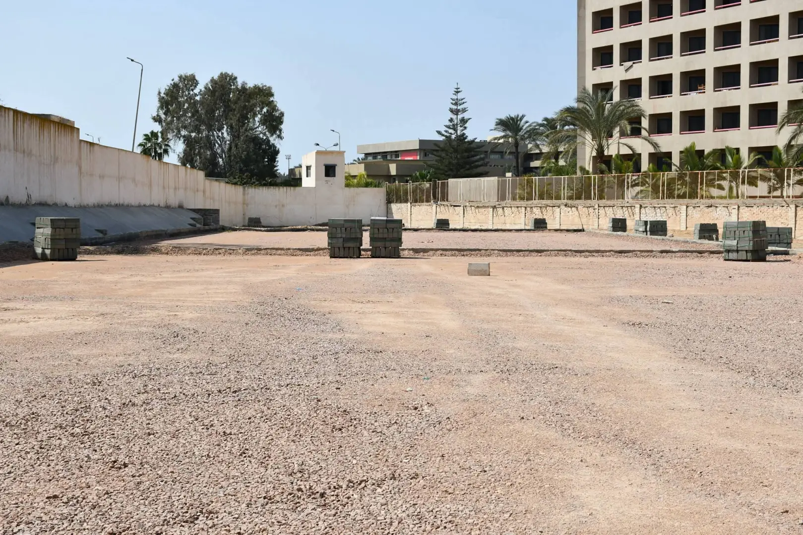 وزير الرياضة ومحافظ الإسكندرية يتفقدان منتدى الشباب بأبو قير - 1000264323