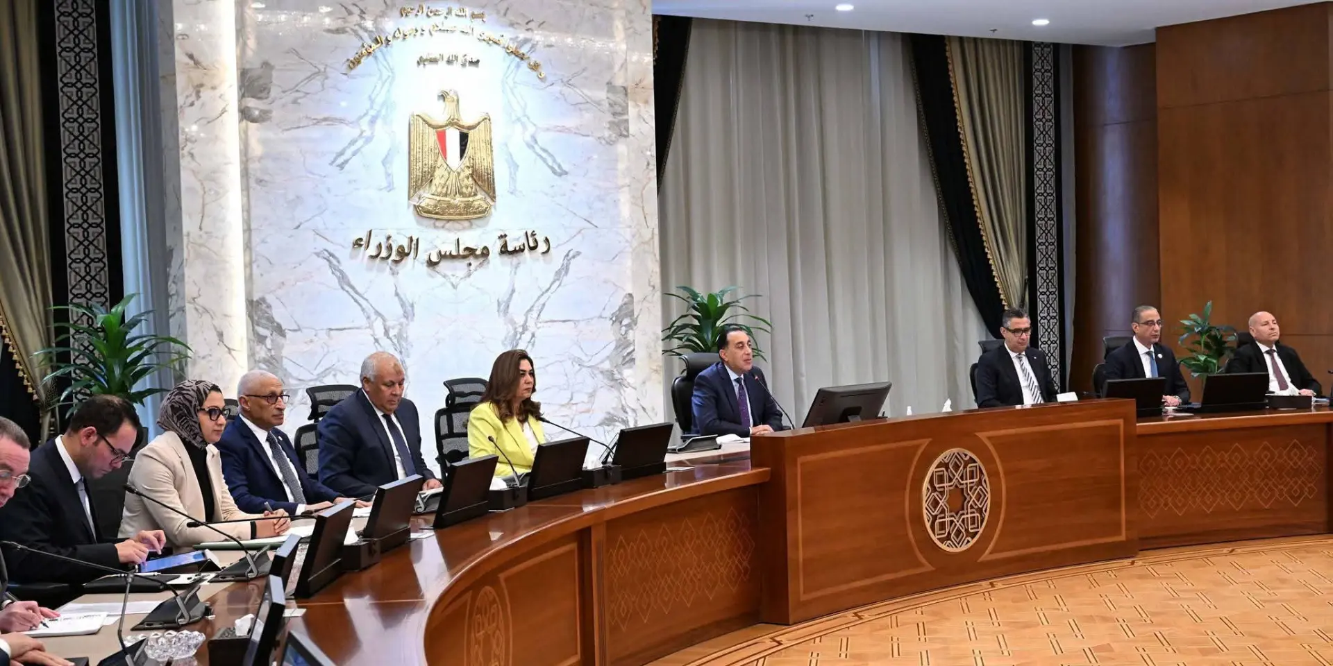 مدبولى..للمحافظين:دوركم الرئيسى..تكثيف جهود مُتابعة الأسواق والمنافذ التجارية بالتنسيق مع الوزارات المعنية والأجهزة الرقابية