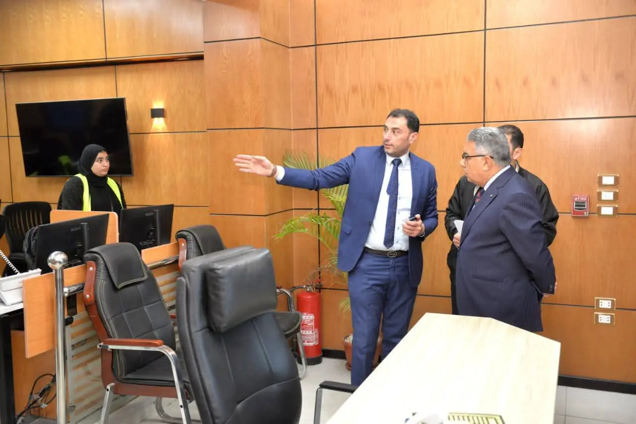 محافظ الدقهلية من داخل الشبكة الوطنية للطوارئ والسلامة:رفع الإشغالات أولا بأول