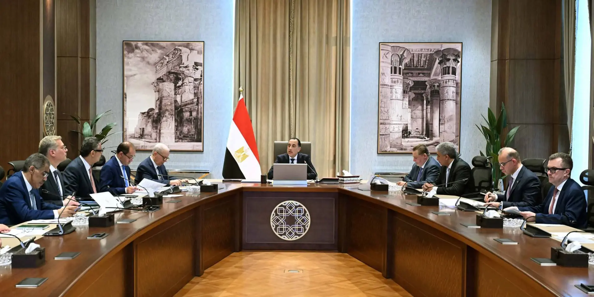 رئيس الوزراء: حزمة من الإجراءات الحكومية لترشيد الإنفاق والاستهلاك - 1000267502