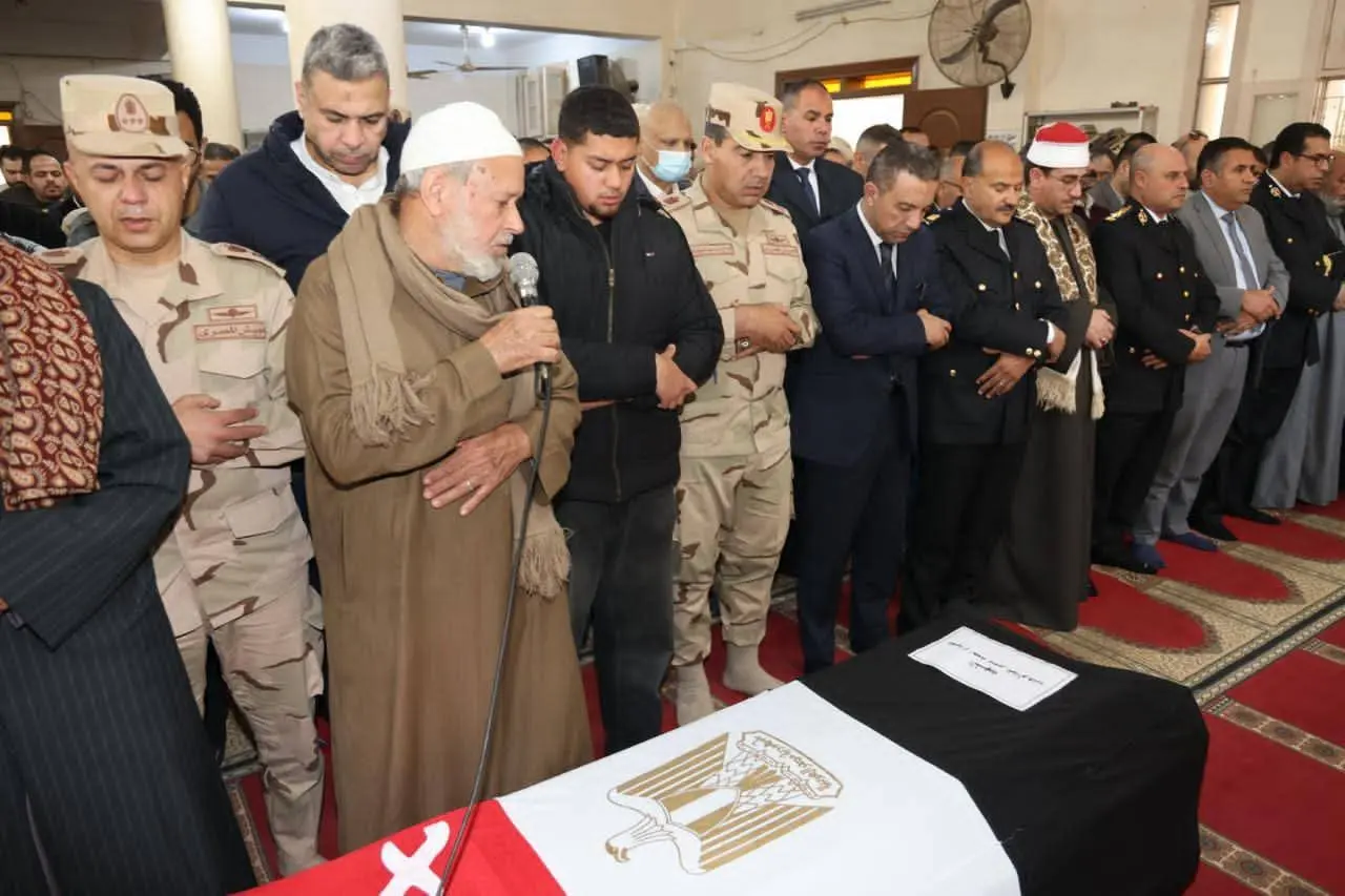 الآلاف يشيعون جثمان الشهيد  أحمد سمير نور الدين