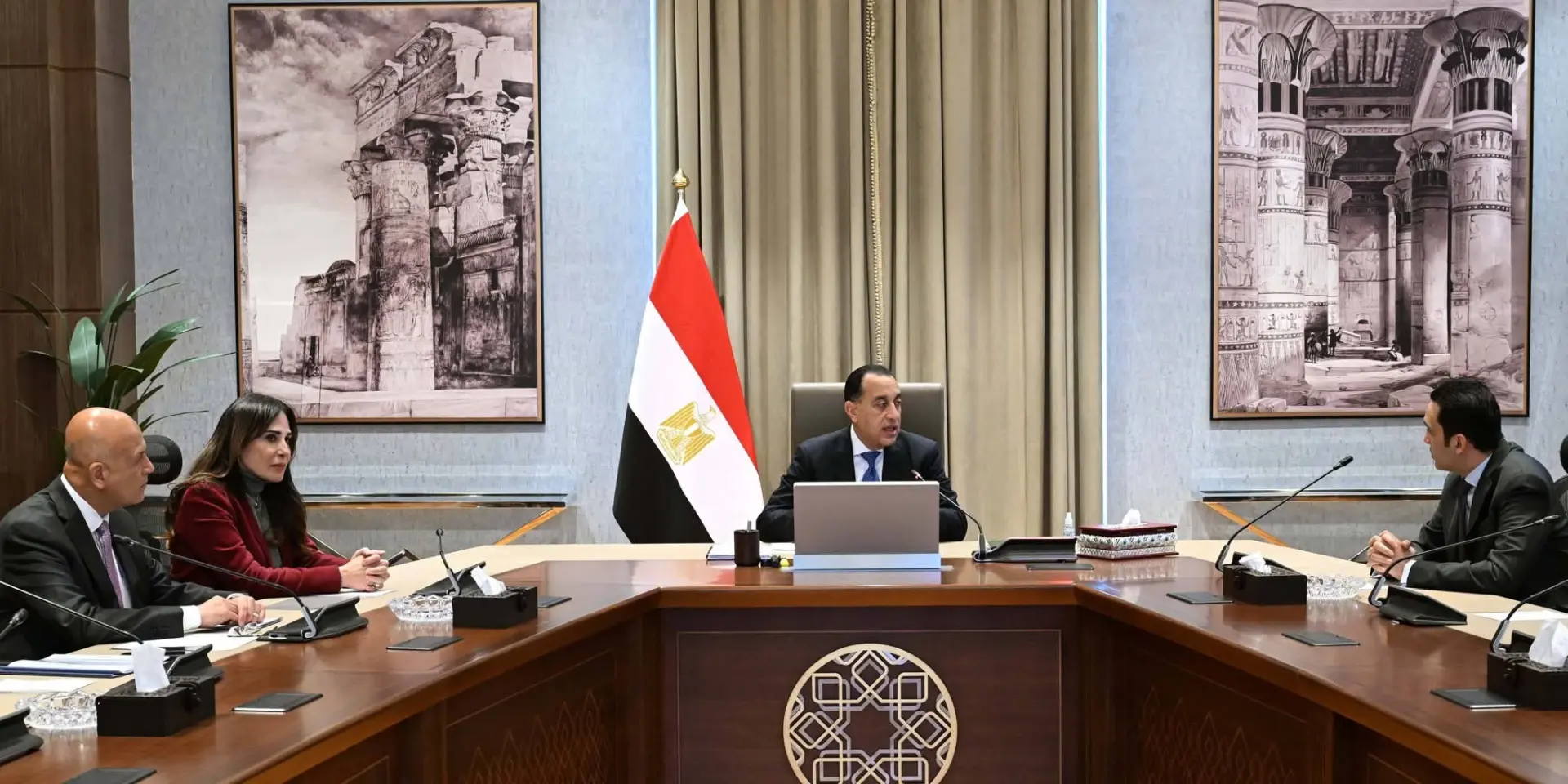 رئيس الوزراء يتابع الموقف التنفيذي لمشروعات شركة "سكاتك" النرويجية بمصر