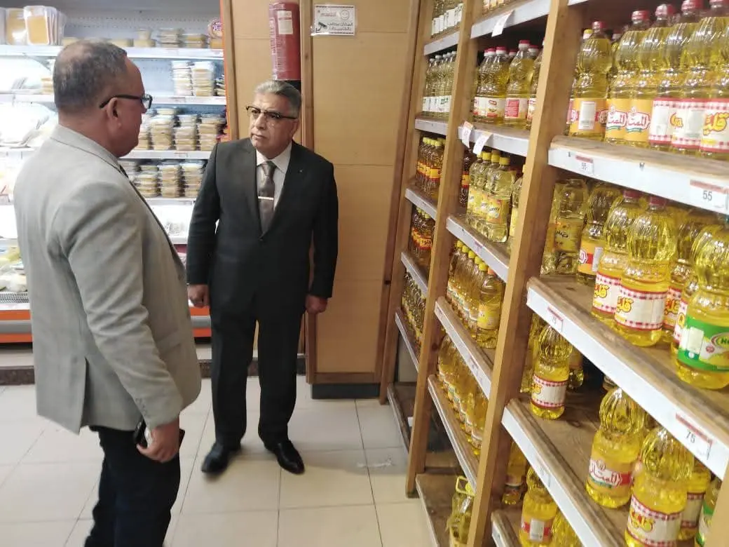 محافظ الدقهلية : مواجهة أى ممارسات احتكارية تضر بالمواطن أو تمس استقرار الأسواق - 1000268539