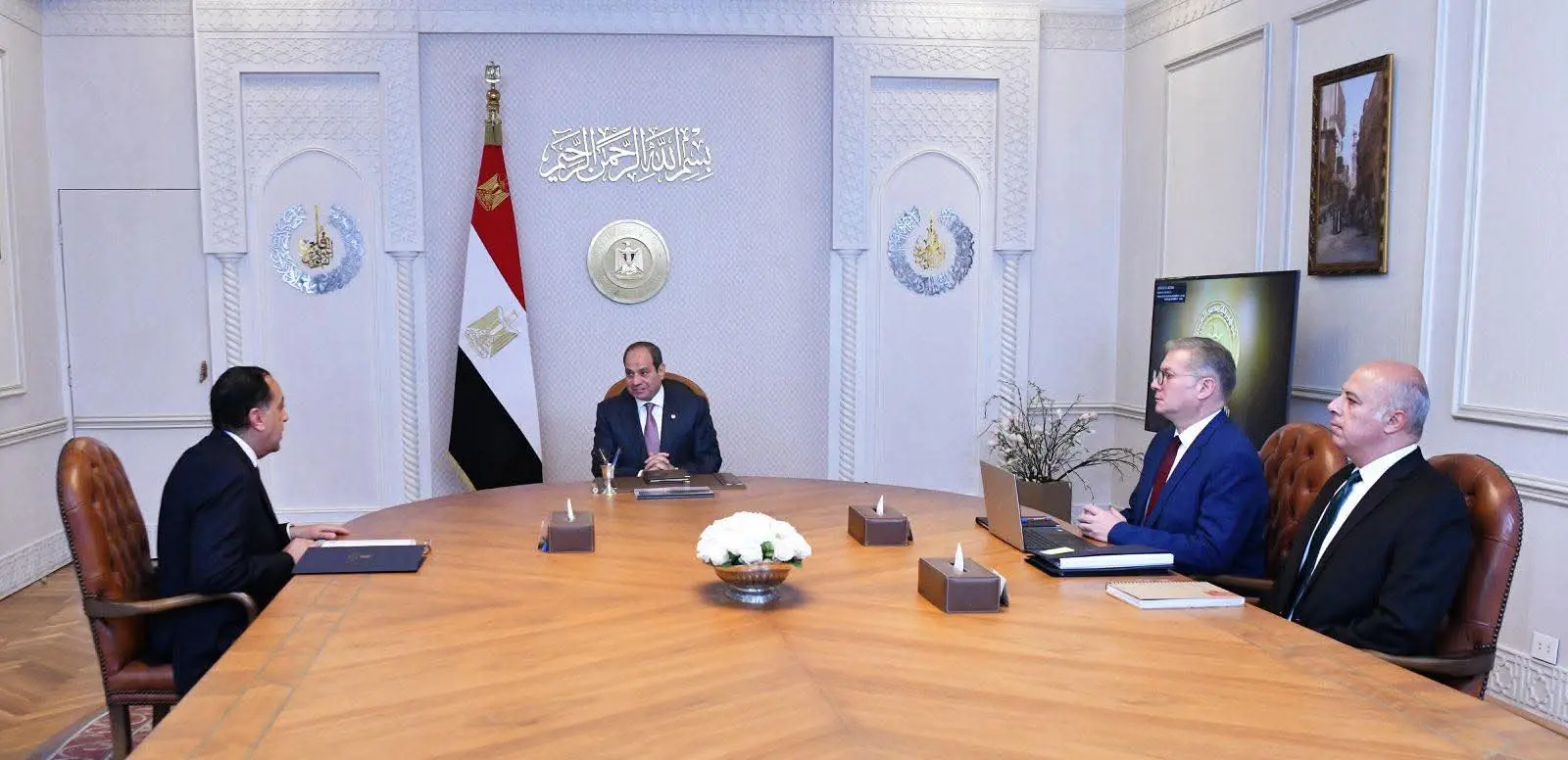 الرئيس: ضرورة انتظام سداد مستحقات شركات البترول العالمية