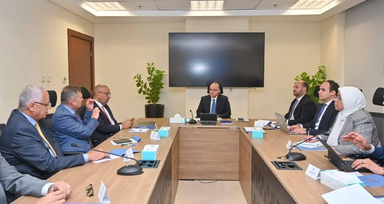 وزير الاستثمار: التنسيق المستمر مع القطاع الخاص .. ركيزة أساسية لضمان انتظام الإنتاج وتوافر السلع فى الأسواق - 1000269012