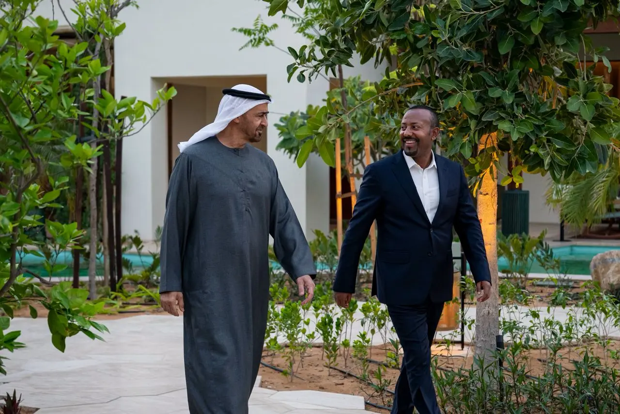 رئيس وزراء إثيوبيا : ناقشت مع بن زايد تعزيز الشراكة العريقة بين البلدين!!