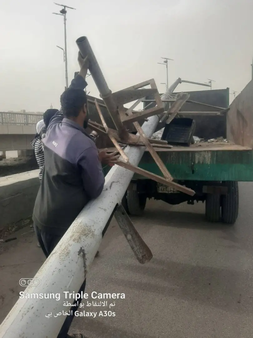 أحياء بورسعيد تتجمل.. تطوير الطرق ..وتكثيف أعمال النظافة ورفع الإشغالات - 1000271346