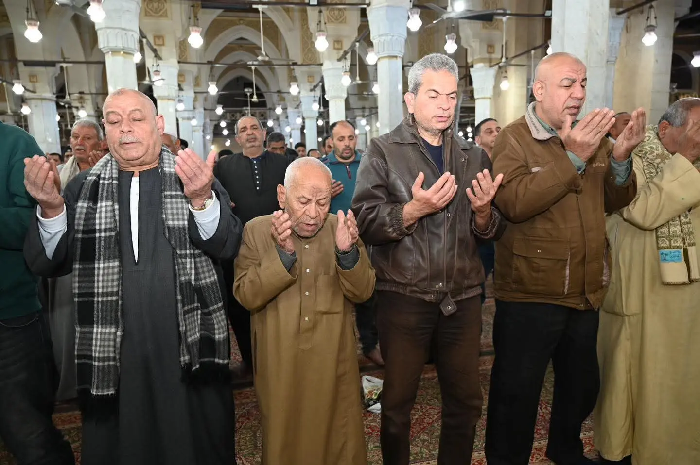 محافظ الغربية يشهد احتفال ليلة القدر من رحاب المسجد الأحمدى بطنطا - 1000273002