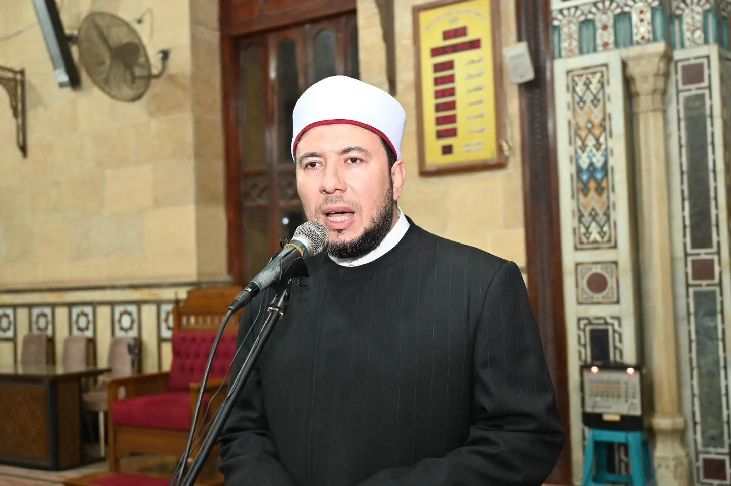محافظ الغربية يشهد احتفال ليلة القدر من رحاب المسجد الأحمدى بطنطا - 1000273008