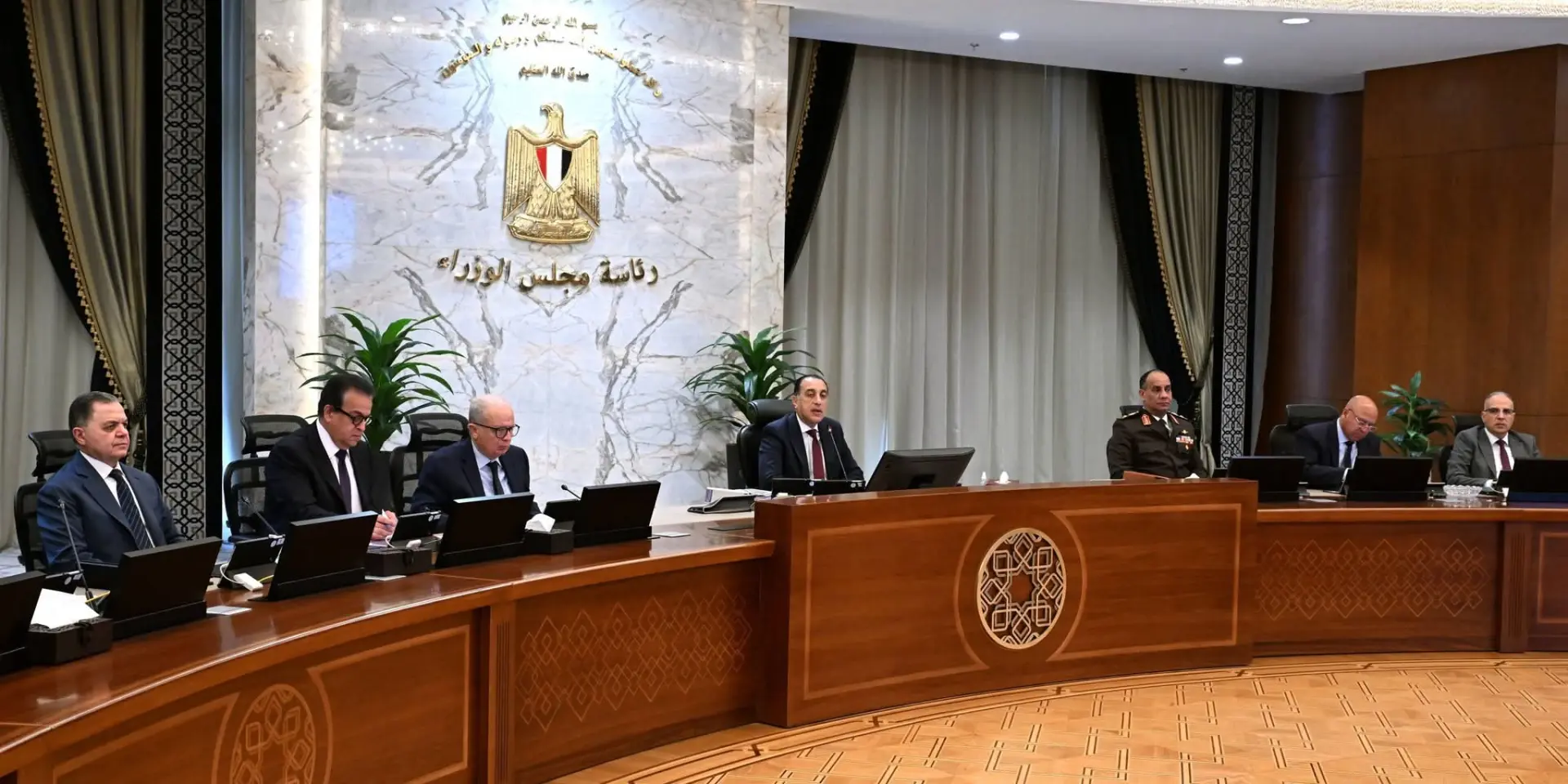 الحكومة ترفع درجة الاستعداد لمواجهة أى أزمات فى العيد - 1000274142