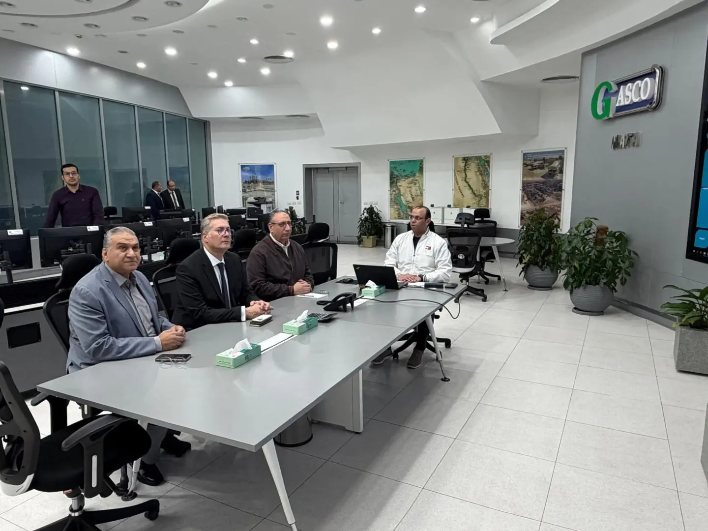 وزير البترول يتابع جاهزية الشبكة القومية للغاز الطبيعي “NATA”