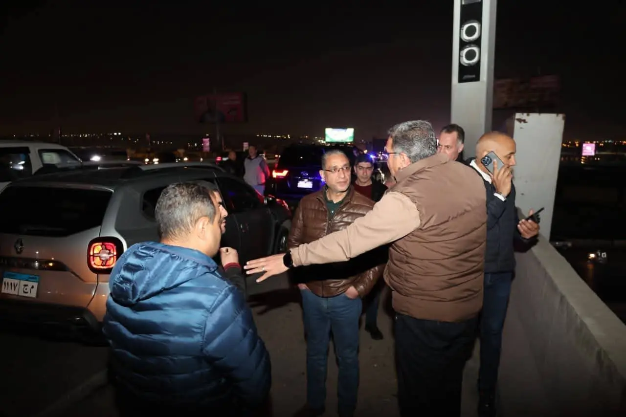 محافظ الجيزة يتابع خطة ترشيد استهلاك الكهرباء بمحاور ٢٦ يوليو وأحمد عرابي الجديد والإسكندرية الصحراوي - 1000279506