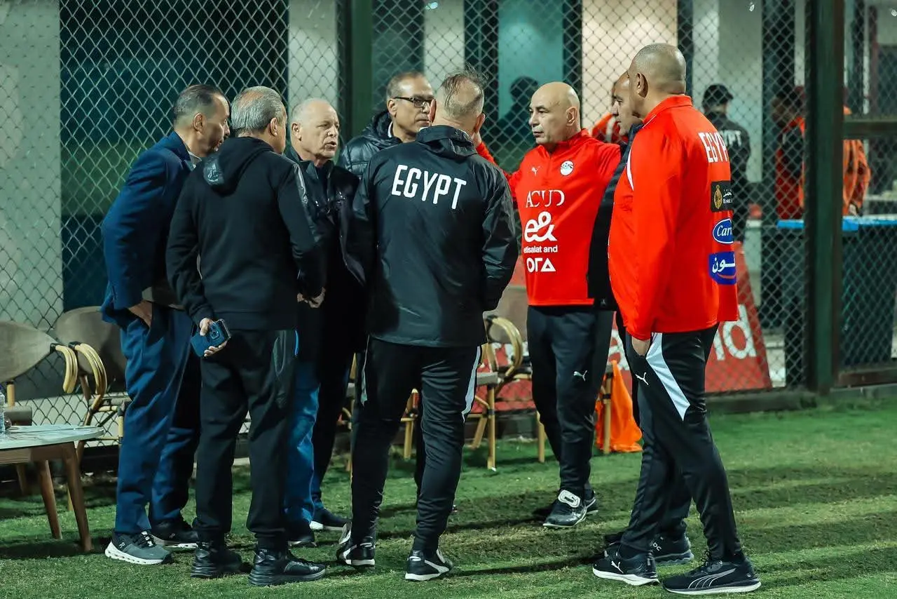 بعثة منتخب مصر تصل إلى جدة استعداداً لمواجهة السعودية ودياً - 1000280078 1
