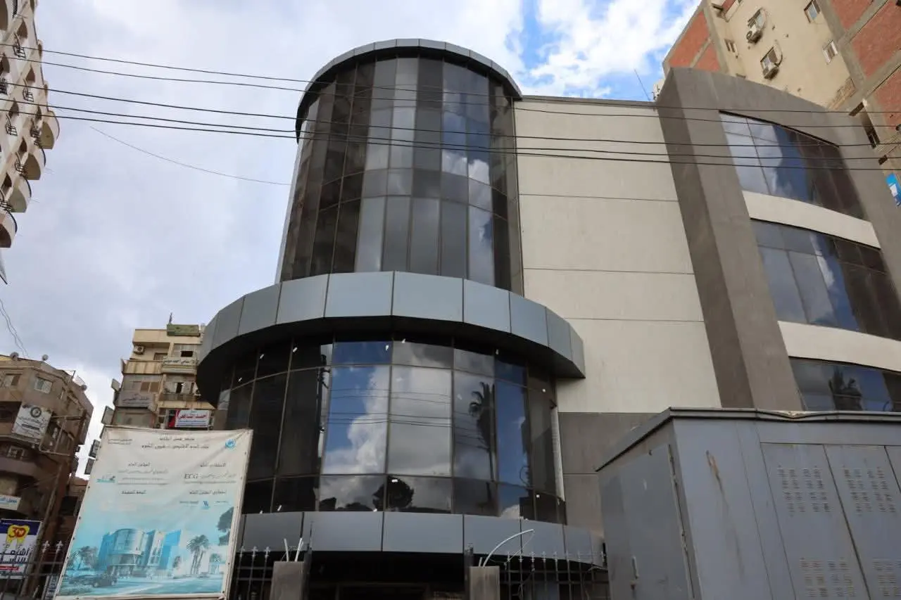 محافظ المنوفية يتفقد بنك الدم " مركز البلازما الجديد "  بشبين الكوم - 1000280346