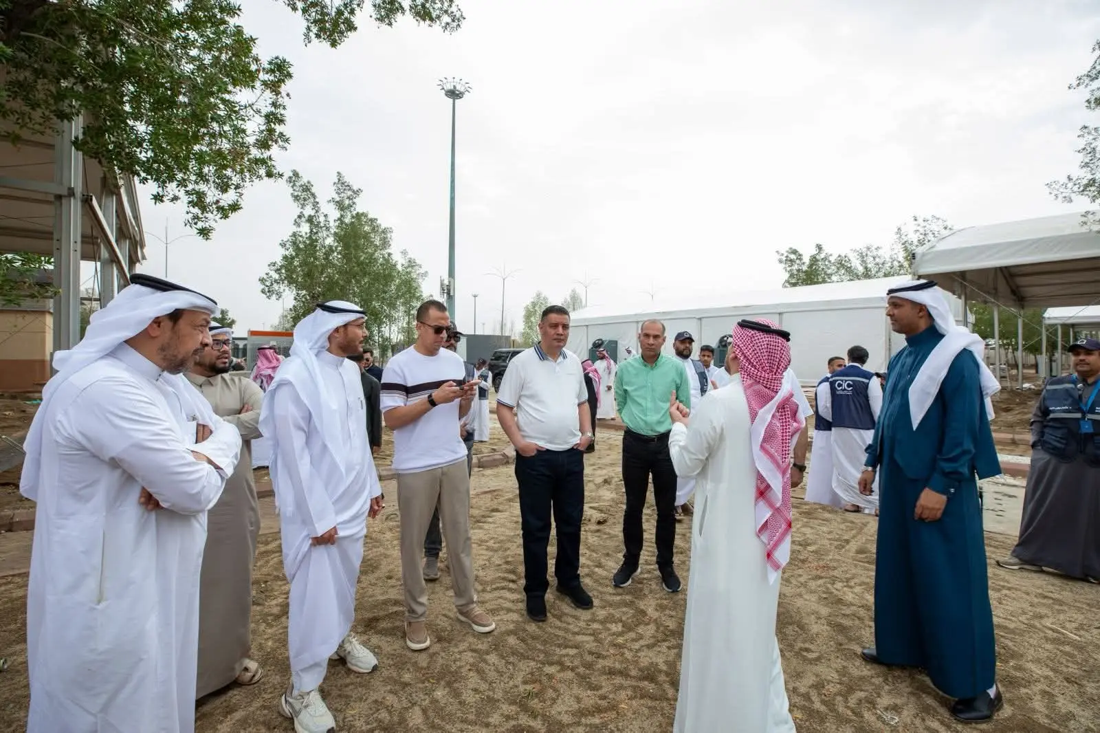 "التضامن الاجتماعي" تتفقد مواقع حجاج الجمعيات الأهلية في مشعري عرفة ومنى - 1000282262
