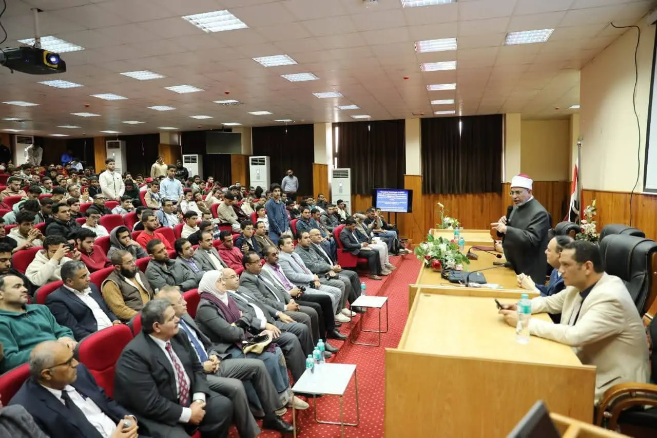 رئيس جامعة الأزهر: قوة المؤسسات التعليمية تقاس بإنتاج المعرفة - 1000283348