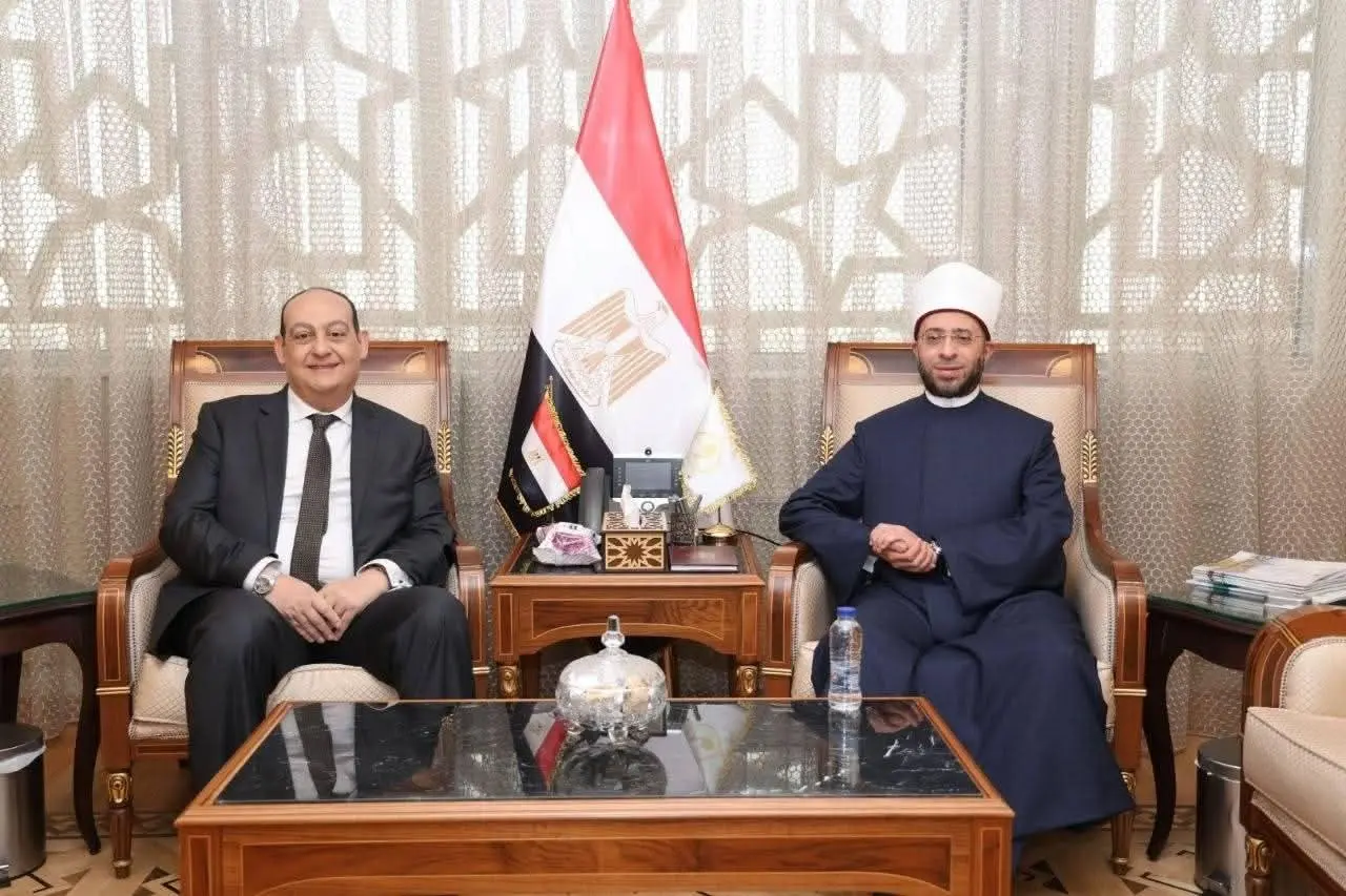 وزير الأوقاف يبحث مع مساعد وزير الخارجية للعلاقات الثقافية تعزيز التعاون المشترك