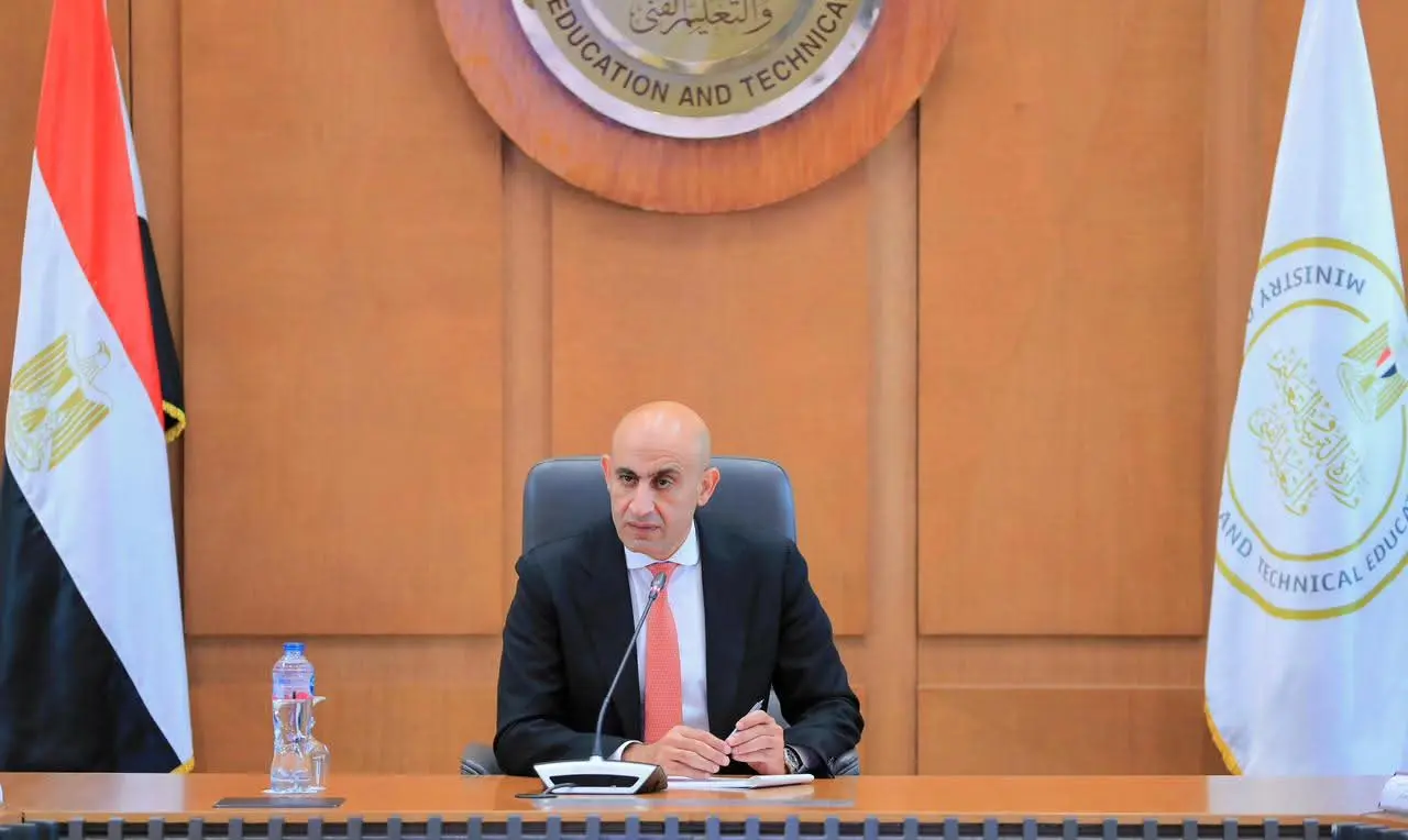 وزير التعليم : ضوابط صارمة لامتحانات الشهادة الإعدادية لتحقيق مبدأ تكافؤ الفرص